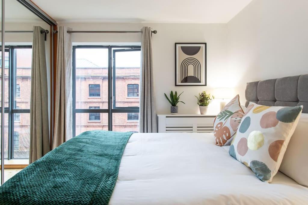 Best City Centre Luxurious Home Free Parking Belfast Exterior photo