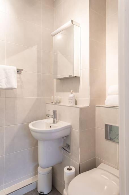 Best City Centre Luxurious Home Free Parking Belfast Exterior photo